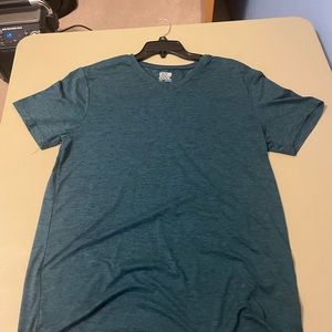 Aquamarine 32 cool V-neck T-shirt
